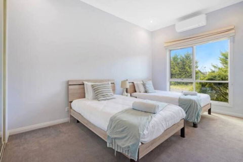 Narre Warren Farm Farm 20 People - South Australia Travel 2