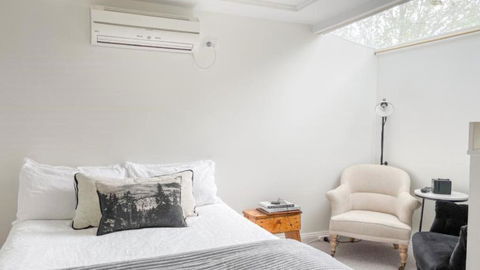 Neds Nook - South Australia Travel 0