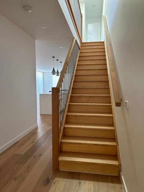 New 2-story House With 4 Bedrooms And 3 Shower Rooms - South Australia Travel 1