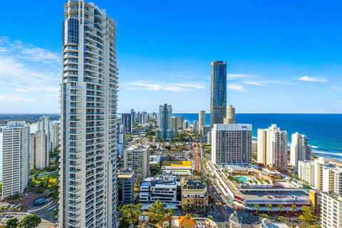 NEW Chevron Ocean Views Central Surfers. - South Australia Travel 3