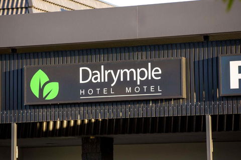 Nightcap At Dalrymple Hotel - South Australia Travel 1