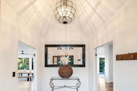 Ninderry Manor-Spectacular Hinterland Retreat - South Australia Travel 3