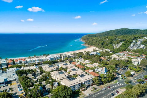 Noosa Beachside Apartment - South Australia Travel 1