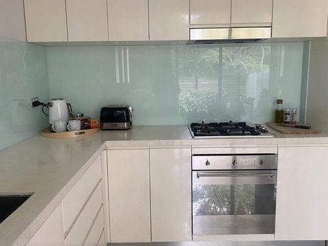 Nor Easter Townhouse - South Australia Travel 1