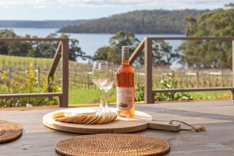Norfolk Bay Retreat - Views Over The Sea And Vines - South Australia Travel 0