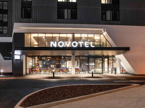 Novotel Devonport - South Australia Travel 0