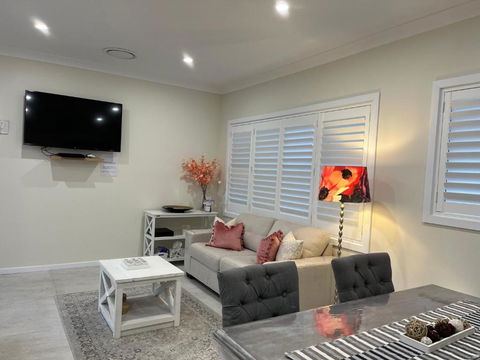 Nuach Cottage - Beautiful Family Home In Leura - South Australia Travel 1