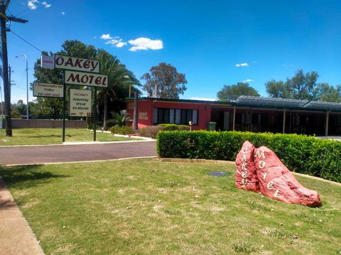 Oakey Motel - South Australia Travel 3