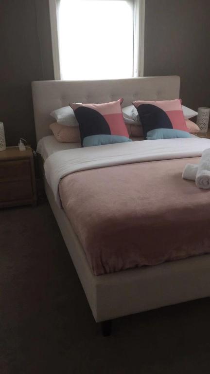 Oaklands Junction Homes - South Australia Travel 1