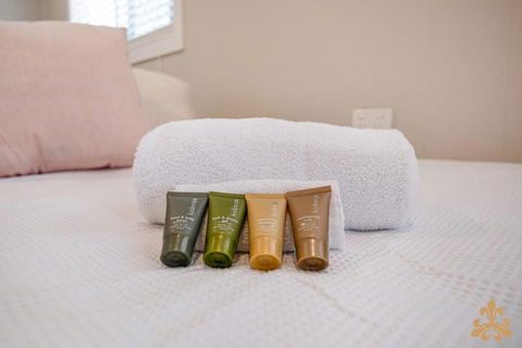 Oasis Two On Farnborough - South Australia Travel 3