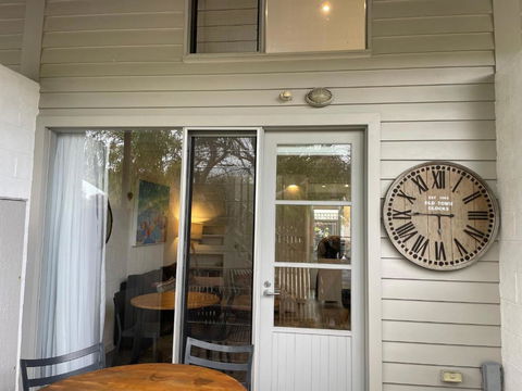 Ocean Beach Stays Sorrento - South Australia Travel 2