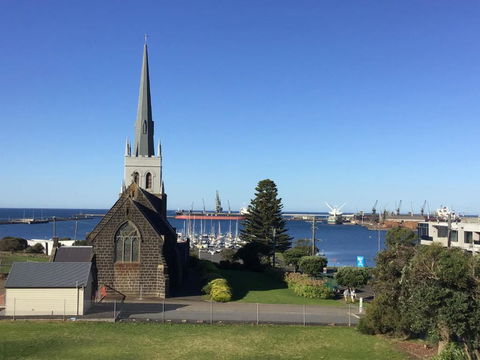 Ocean Breeze Apartment Portland - South Australia Travel 0