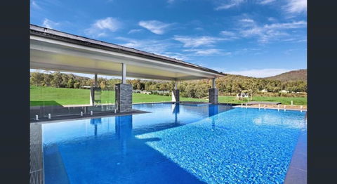 ON Keppies - BnB - Family Farm & Wedding Guest Accommodation Paterson NSW - South Australia Travel 3