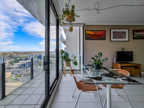 Ocean View Apartment Close To CBD With Indoor Pool. - South Australia Travel 0