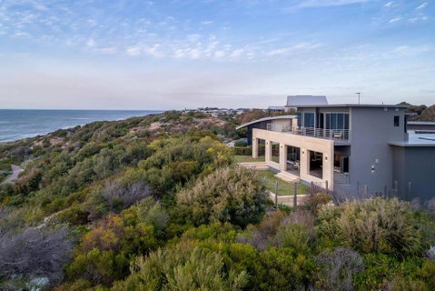 Oceanic I Private Properties - South Australia Travel 0