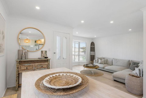 Our Little White House -74 Padman Crescent, Middleton - South Australia Travel 2