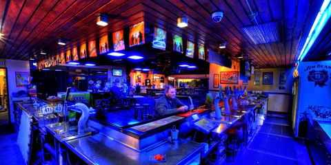 Overlander Hotel - South Australia Travel 0