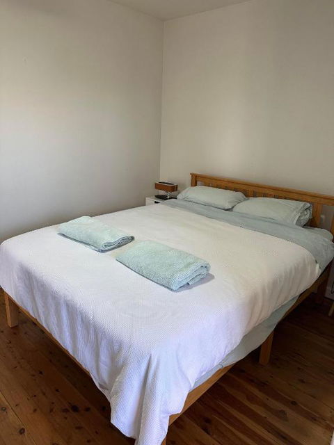 One Bedroom CBD Unit, Walk To Beaches & Cafes - South Australia Travel 1