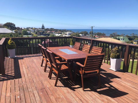 Panoramic Views On Walter - South Australia Travel 0