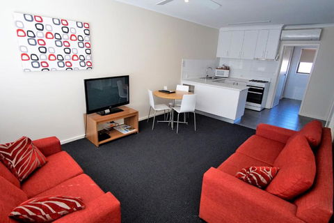 Parkview Motor Inn And Apartments - South Australia Travel 3