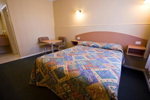 Parkville Motel - South Australia Travel 2