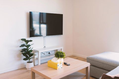 Patio Mt View 1BR Apt In CBD Near ANU And Museum With Free Parking And WiFi - South Australia Travel 1