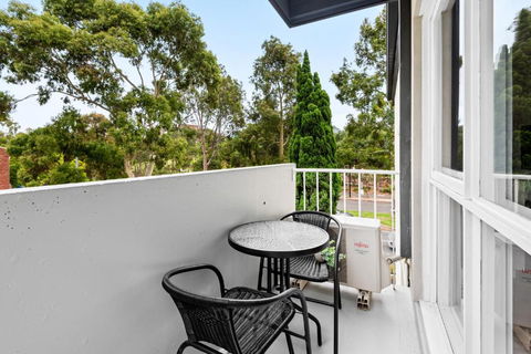 Peaceful 1-Bed Apartment Near The City Centre - South Australia Travel 1