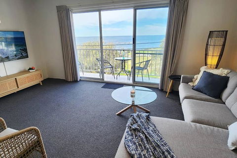 Penthouse Apartment Ocean Views - South Australia Travel 1