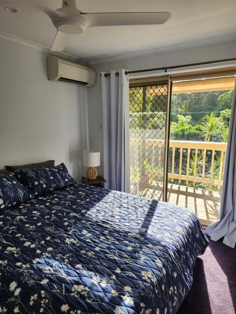 Poinciana Room - South Australia Travel 0