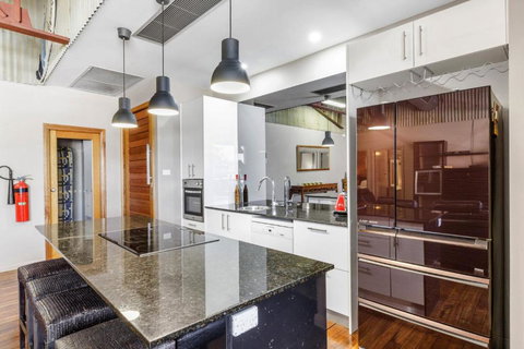 Platinum Precinct - The Apartment - South Australia Travel 0