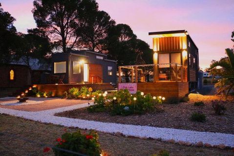 Pink Lake Tiny House - \'Peony\' - South Australia Travel 2
