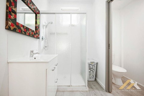 Perfect Entertainer-s Home With Pool - South Australia Travel 3