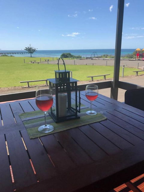 Pine View Holiday Rental - South Australia Travel 0