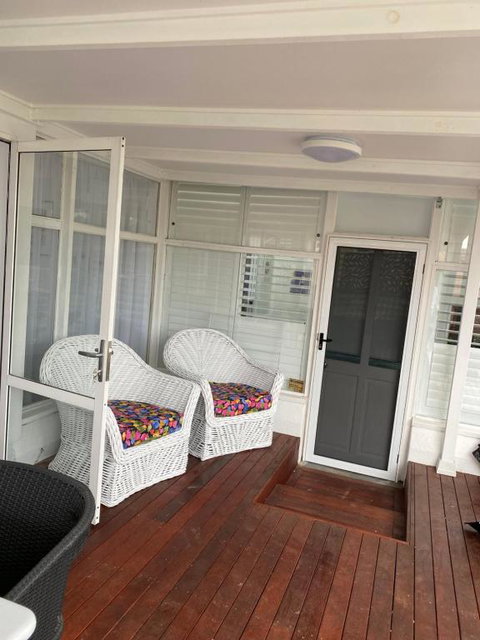 Plantation House Bathurst 109Mitre - South Australia Travel 0