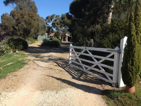 Port Elliot Rural Retreat - South Australia Travel 0
