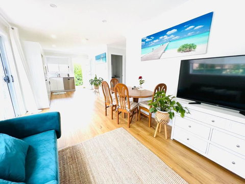 Private & Cozy Villa For You! - South Australia Travel 0