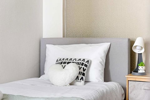 Private Single Room - Conveniently Located At Glebe - Shared Bathroom - South Australia Travel 1