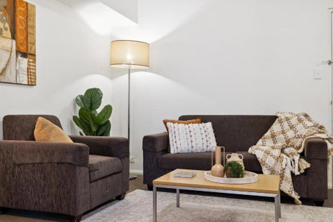 Prized Perth Retreat 1BDR - South Australia Travel 0