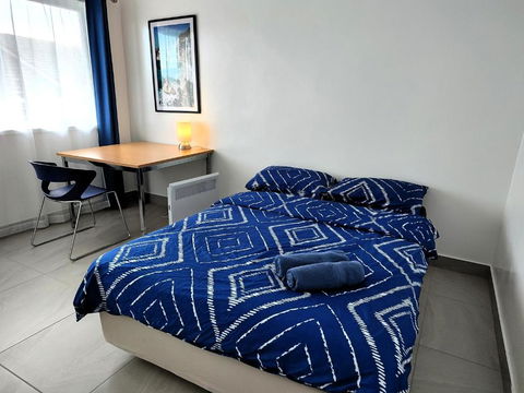 PROMO!!! 2-Bedroom Home Near Airport, Train Station! - South Australia Travel 0