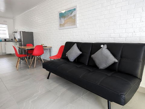 PROMO! Near Train Station, FREE WIFI! - South Australia Travel 2