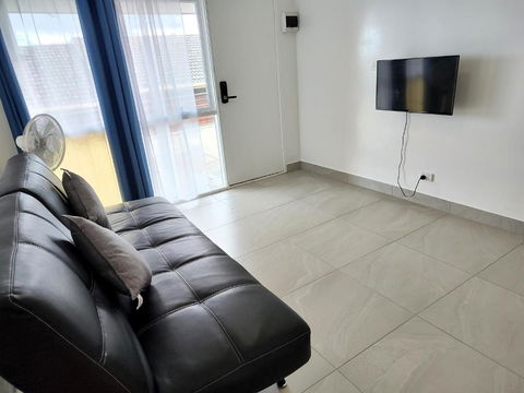 PROMO! Near Train Station, FREE WIFI! - South Australia Travel 3