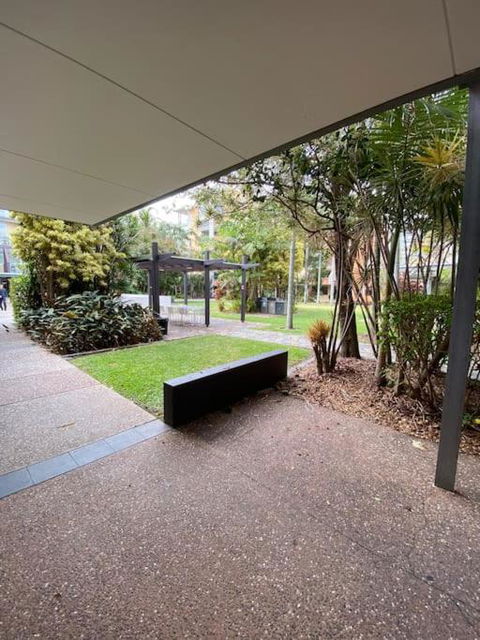 Quiet 1 Bedroom Apartment W Pool And, Walk To QUT - South Australia Travel 1