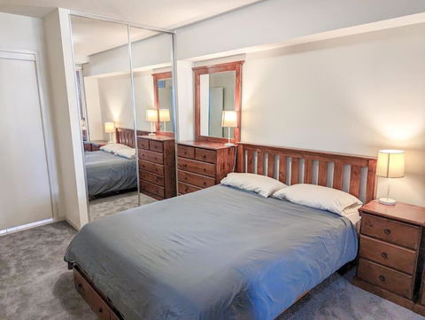 Quiet 1 Bedroom Apartment W Pool And, Walk To QUT - South Australia Travel 3