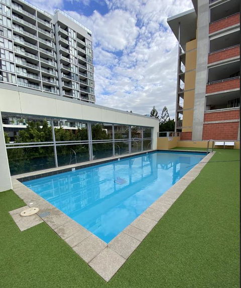 Quiet 1 Bedroom Apartment W Pool And, Walk To QUT - South Australia Travel 0