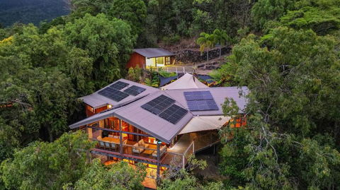 Rainforest Treehouse Sanctuary - With Ocean Views - South Australia Travel 0