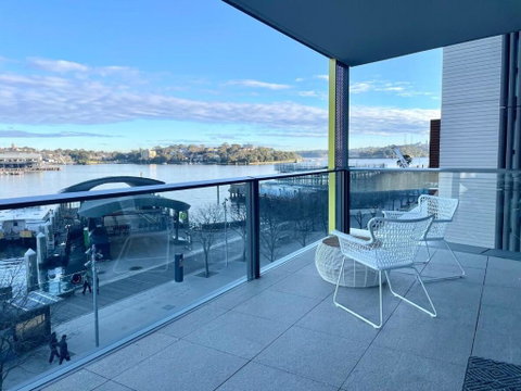 RARE Luxury Waterfront Living - South Australia Travel 1