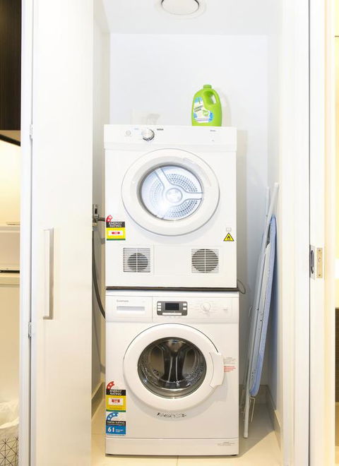 Astra Apartments Southbank - South Australia Travel 3