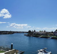 Attached Self Service Waterfront Whole Villa - Sydney - South Australia Travel