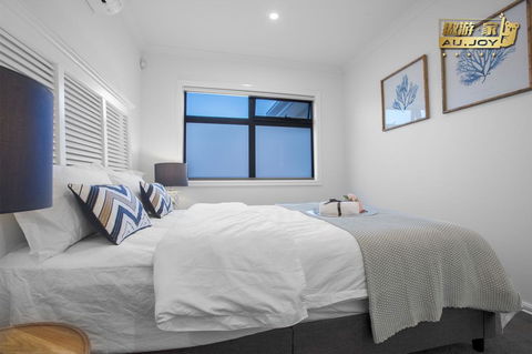AU.JOY 3 Bed Townhouse Burwood 3 - South Australia Travel 3