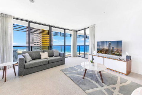 Awesome Ocean Views Broadbeach WiFi, Netflix, Wine - South Australia Travel 1